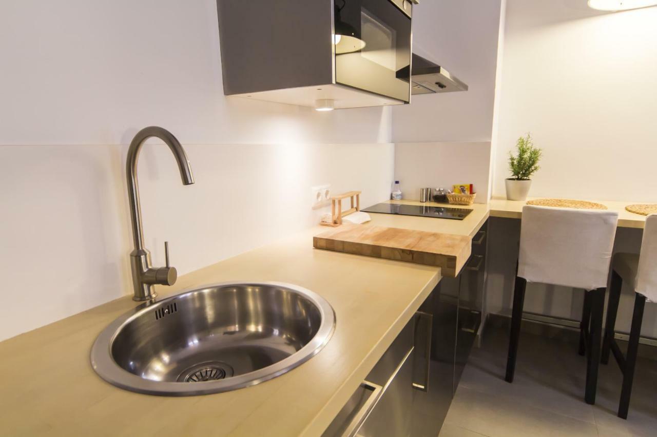 Apartamentos Malaga Picasso Экстерьер фото