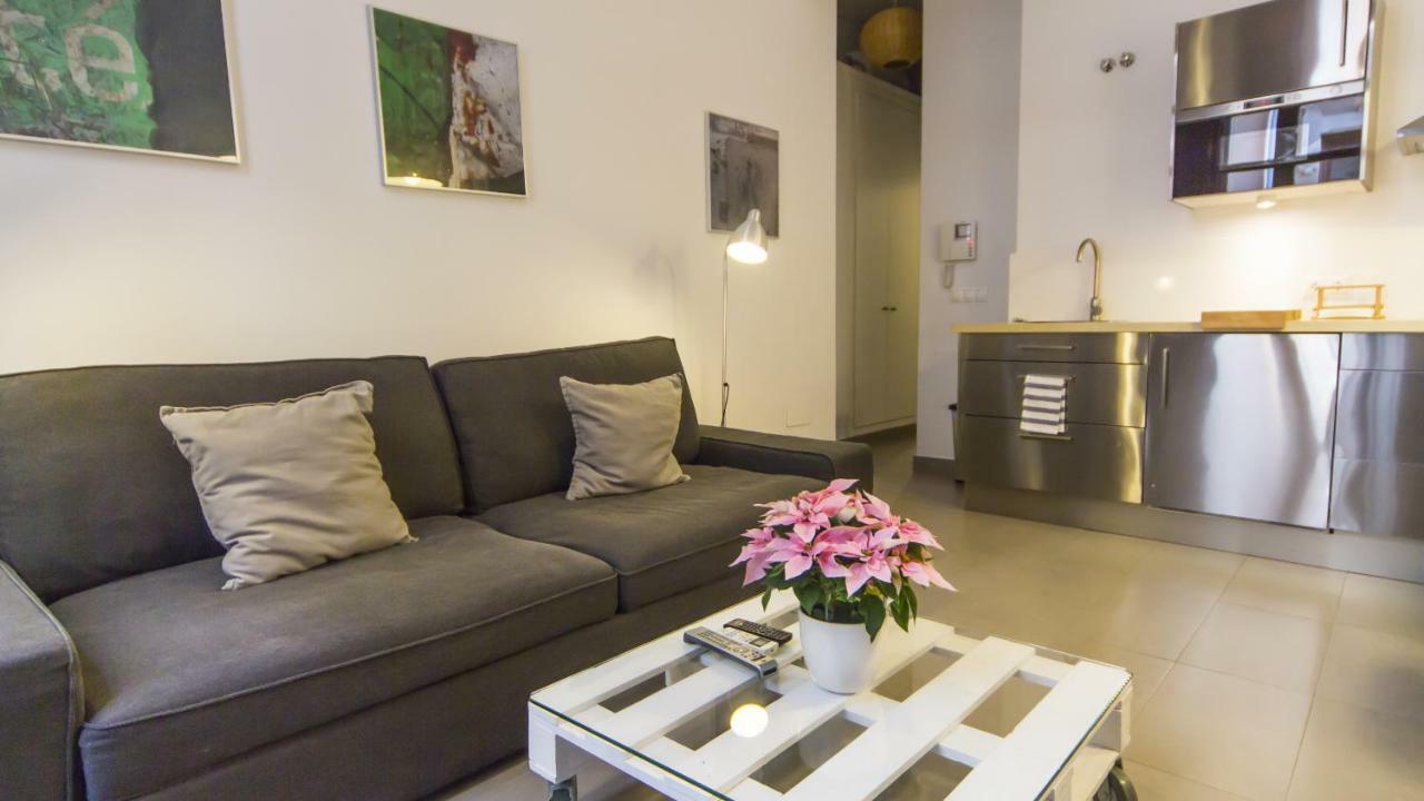 Apartamentos Malaga Picasso Экстерьер фото