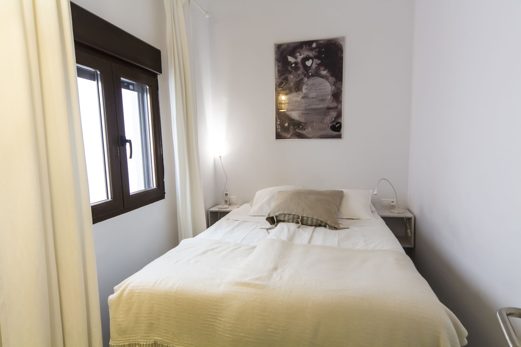 Apartamentos Malaga Picasso Экстерьер фото